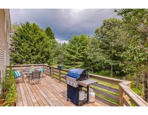 24 Plain St, Upton, MA 01568 photo 9