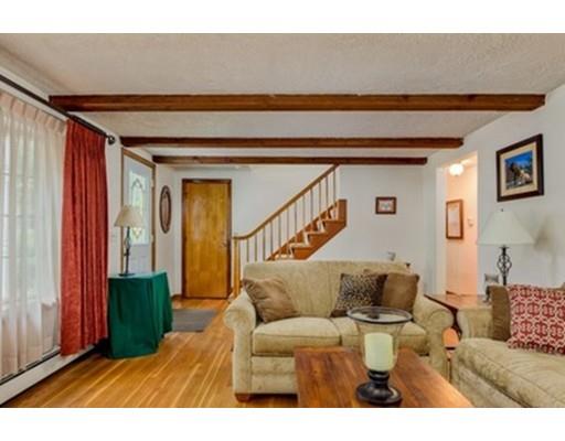 24 Plain St, Upton, MA 01568 photo 5