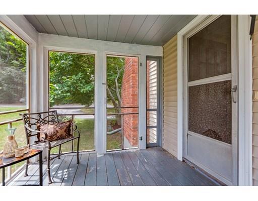 24 Plain St, Upton, MA 01568 photo 8