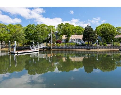 7 Bight Cir, Mashpee, MA 02649 photo 2