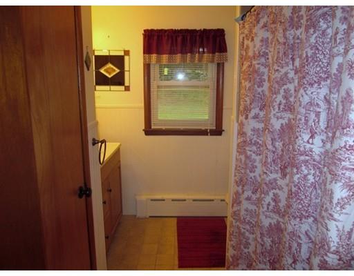 4 Raleigh Rd, Webster, MA 01570 photo 17