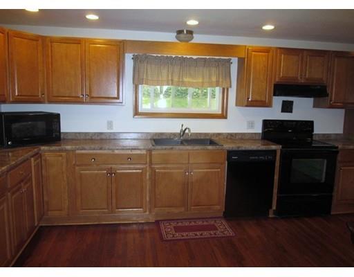 4 Raleigh Rd, Webster, MA 01570 photo 8