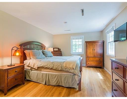 12 Willowbrook Dr, Framingham, MA 01702 photo 12