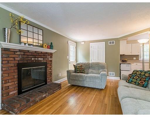 12 Willowbrook Dr, Framingham, MA 01702 photo 9