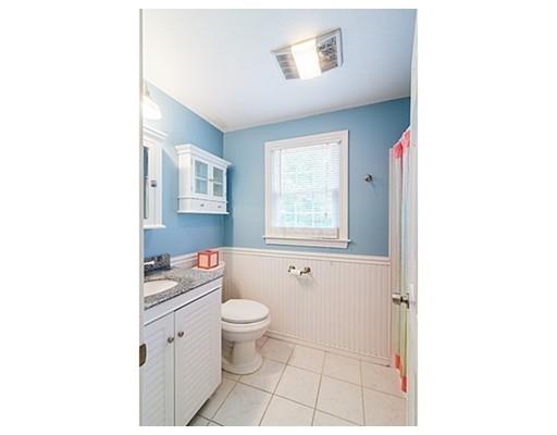 12 Willowbrook Dr, Framingham, MA 01702 photo 16