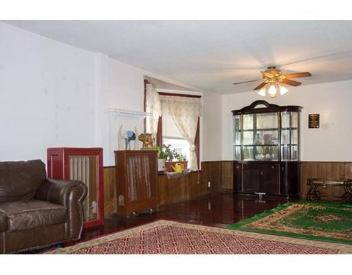 39 Plummer Ave, Lowell, MA 01852 photo 4