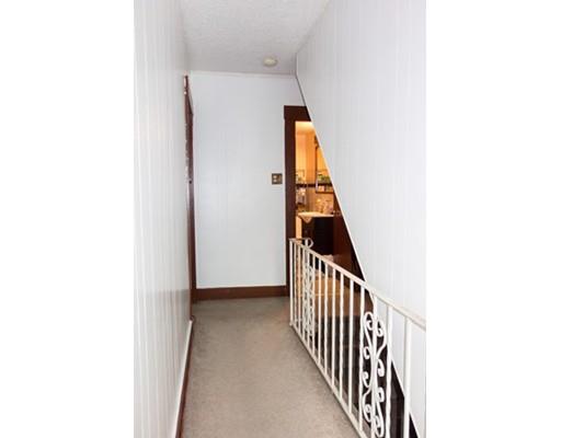 39 Plummer Ave, Lowell, MA 01852 photo 8