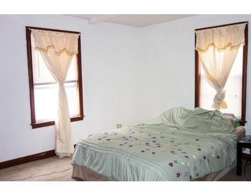 39 Plummer Ave, Lowell, MA 01852 photo 9
