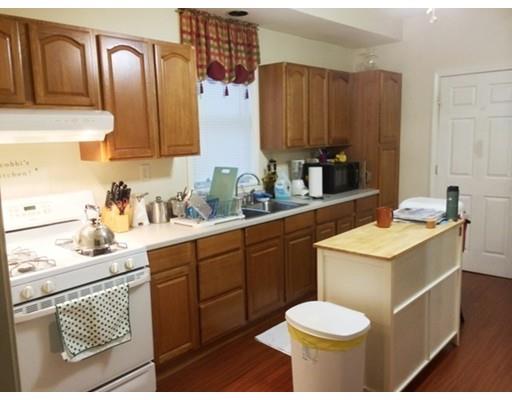 2 Burton Ct, Worcester, MA 01607 photo 11