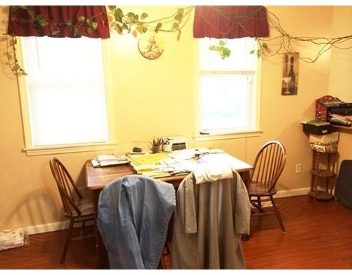 2 Burton Ct, Worcester, MA 01607 photo 6