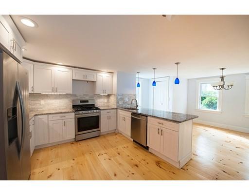 39 Buffum St #2, Salem, MA 01970 photo 2