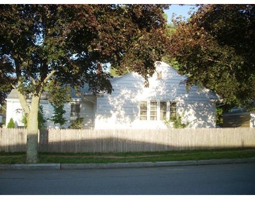 621 Florence St, Fall River, MA 02720 photo 8