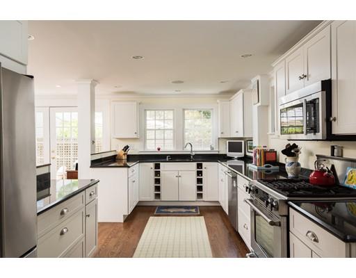 79 Central St, Hingham, MA 02043 photo 6