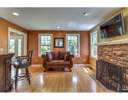 767 King St, Raynham, MA 02767 photo 6