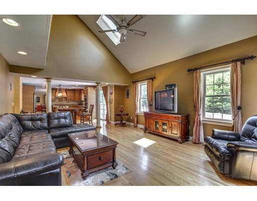 767 King St, Raynham, MA 02767 photo 15
