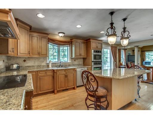 767 King St, Raynham, MA 02767 photo 10