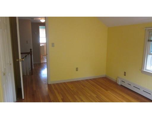 11 Curtis St, Marblehead, MA 01945 photo 9