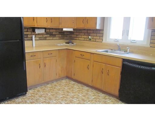 11 Curtis St, Marblehead, MA 01945 photo 4