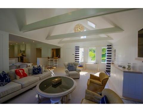 138 Pine Ln, Barnstable, MA 02630 photo 4
