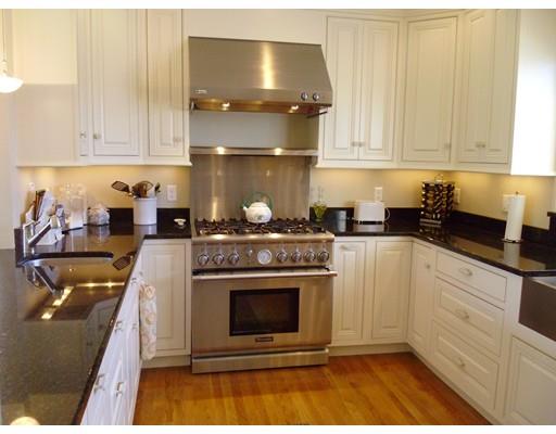 76 Elgin Rd, Pocasset, MA 02559 photo 3