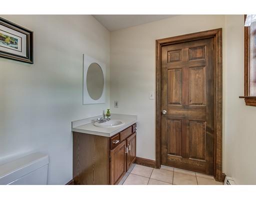 7 West St, Danvers, MA 01923 photo 17