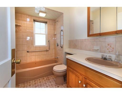 35 Mohan St, Everett, MA 02149 photo 12