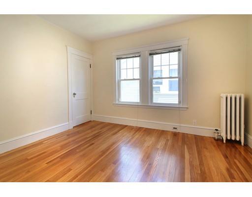 35 Mohan St, Everett, MA 02149 photo 10