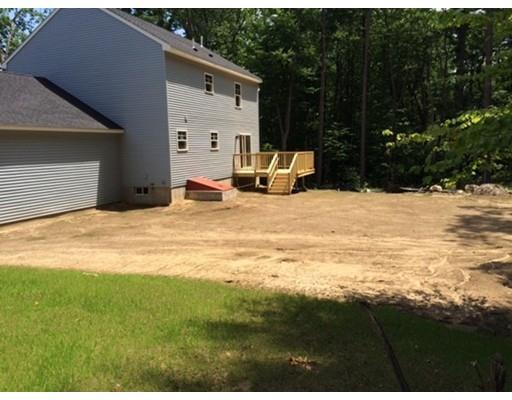 701 Salisbury St, Worcester, MA 01609 photo 6