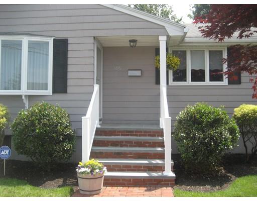 105 Estes St, Everett, MA 02149 photo 2