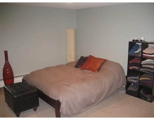 105 Estes St, Everett, MA 02149 photo 25