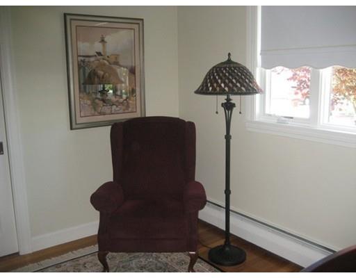 105 Estes St, Everett, MA 02149 photo 21