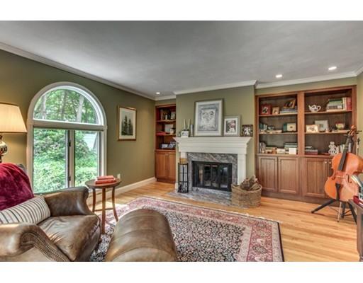 42 Ober St, Beverly, MA 01915 photo 9
