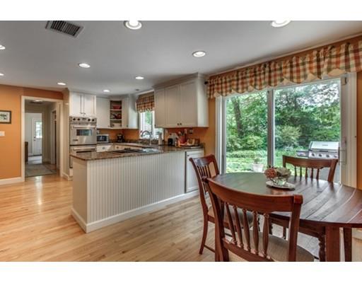 42 Ober St, Beverly, MA 01915 photo 6