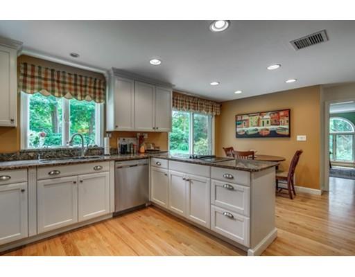 42 Ober St, Beverly, MA 01915 photo 4
