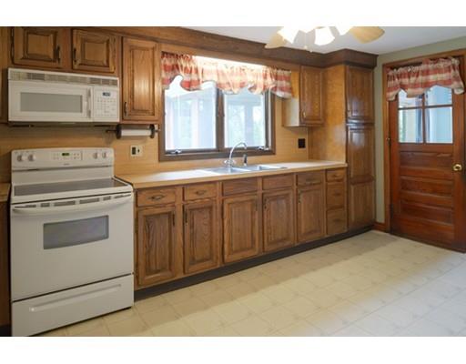 29 Windsor Rd, Beverly, MA 01915 photo 11
