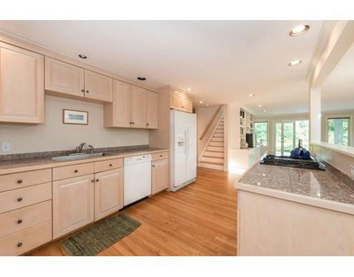 27 Elm St, South Hamilton, MA 01982 photo 8