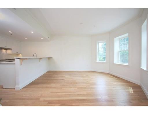 105 Winthrop #3, Brookline, MA 02446 photo 2