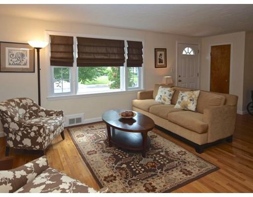82 Deerfield Rd, Needham, MA 02492 photo 3