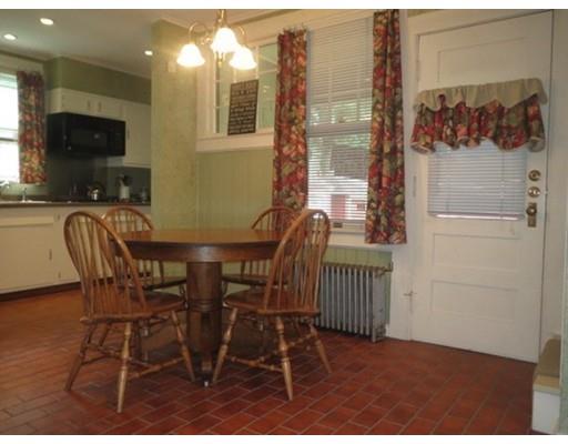 54 Garfield St, Springfield, MA 01108 photo 10