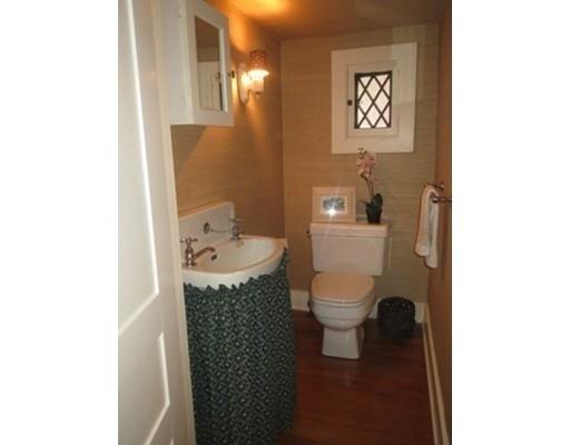 54 Garfield St, Springfield, MA 01108 photo 12