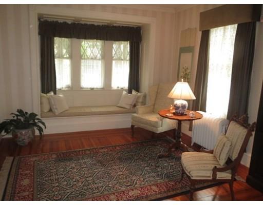 54 Garfield St, Springfield, MA 01108 photo 5