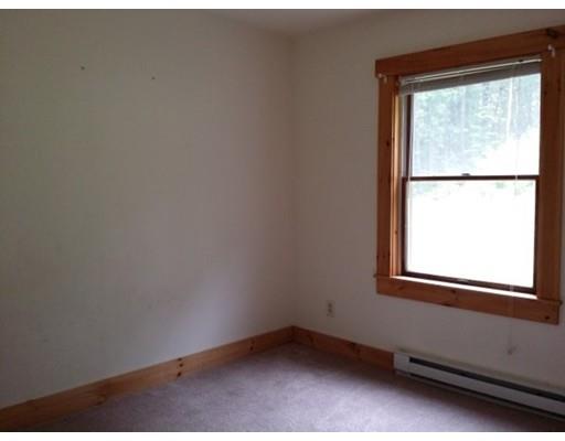 52 Deane Cir, Athol, MA 01331 photo 10