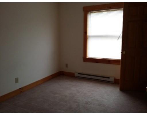 52 Deane Cir, Athol, MA 01331 photo 8