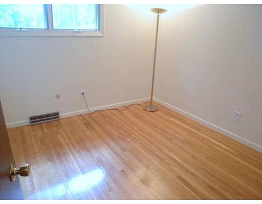 11 Foothill Rd, Framingham, MA 01702 photo 10
