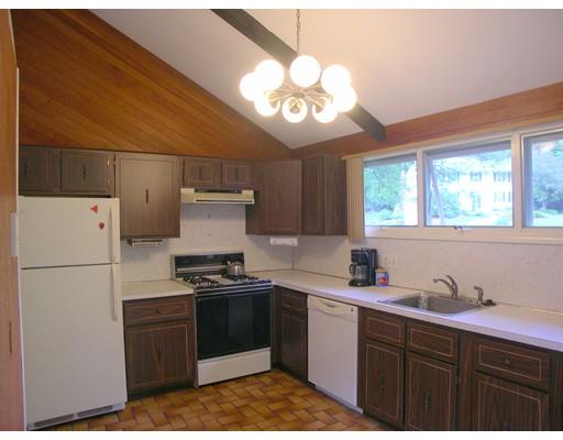 11 Foothill Rd, Framingham, MA 01702 photo 7