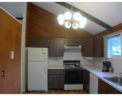 11 Foothill Rd, Framingham, MA 01702 photo 8