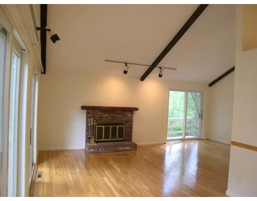 11 Foothill Rd, Framingham, MA 01702 photo 4