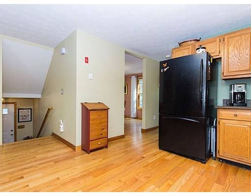7 Boyden St, Beverly, MA 01915 photo 5