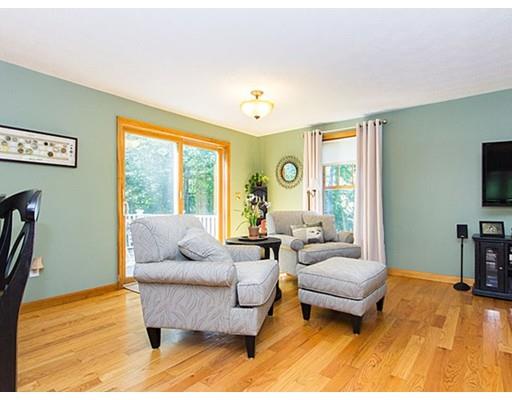 7 Boyden St, Beverly, MA 01915 photo 9