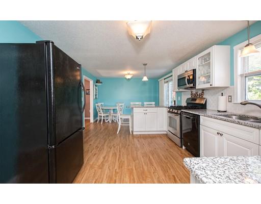 118 Gerrish Ave, Dracut, MA 01826 photo 4